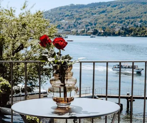 Penthouse On Isola Dei Pescatori Apartmán